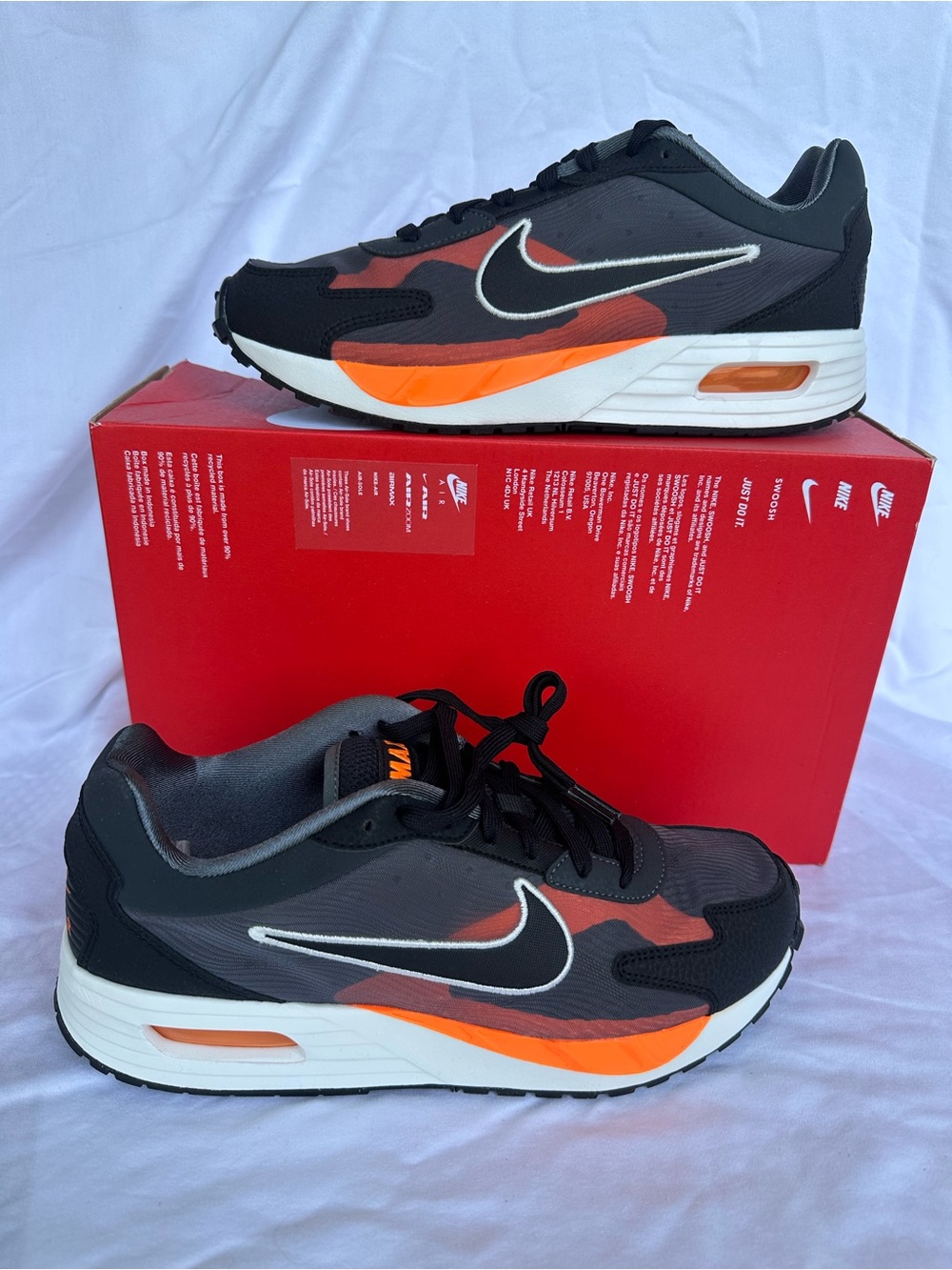 Nike Air Max Solo SE 8M/9.5W - Picture 1 of 10